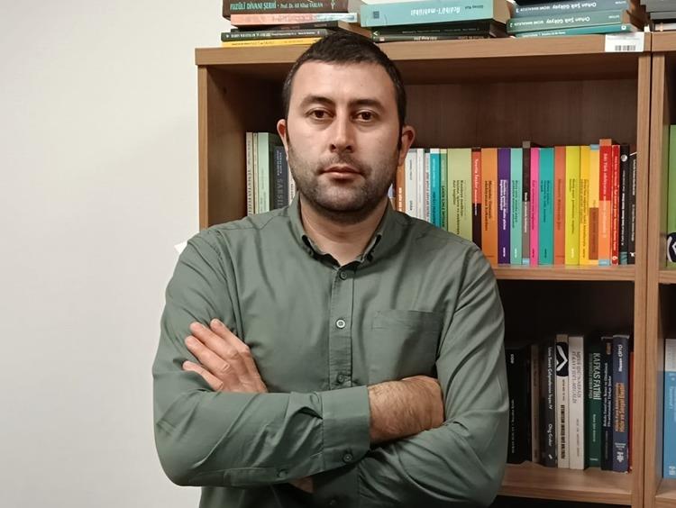Gazanfer Ağa İçin Yazılan Şiirler Doç. Dr. Uğur Öztürk Tarafından Gün Yüzüne Çıkarıldı