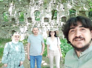 Dr. Öğr. Üyesi Mustafa Türk ve Yüksek Lisans Öğrencileri Tarafından Kyzikos Antik Kenti, Kirazlı Manastırı ve Ballıpınar Klisesine Gezi Düzenlendi