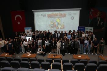 Üniversitemizde “Şehirde İzler: Kent Perspektifi” Konulu Panel Düzenlendi