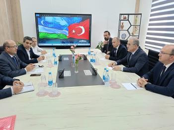 Üniversitemizin Özbekistan Ziyareti ve "Türk Dünyası Sosyal Bilimler ve Mühendislik Sempozyumu" 