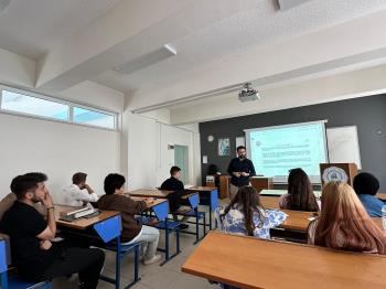 Bölümümüz Öğrencilerine Yönelik Erasmus+ Tanıtım ve Bilgilendirme Toplantısı Gerçekleştirildi