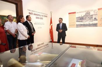 Doç. Dr. Resul Yavuz, İzmir’in Kurtuluşunun 103. Yılı Paneline Konuşmacı Olarak Katıldı